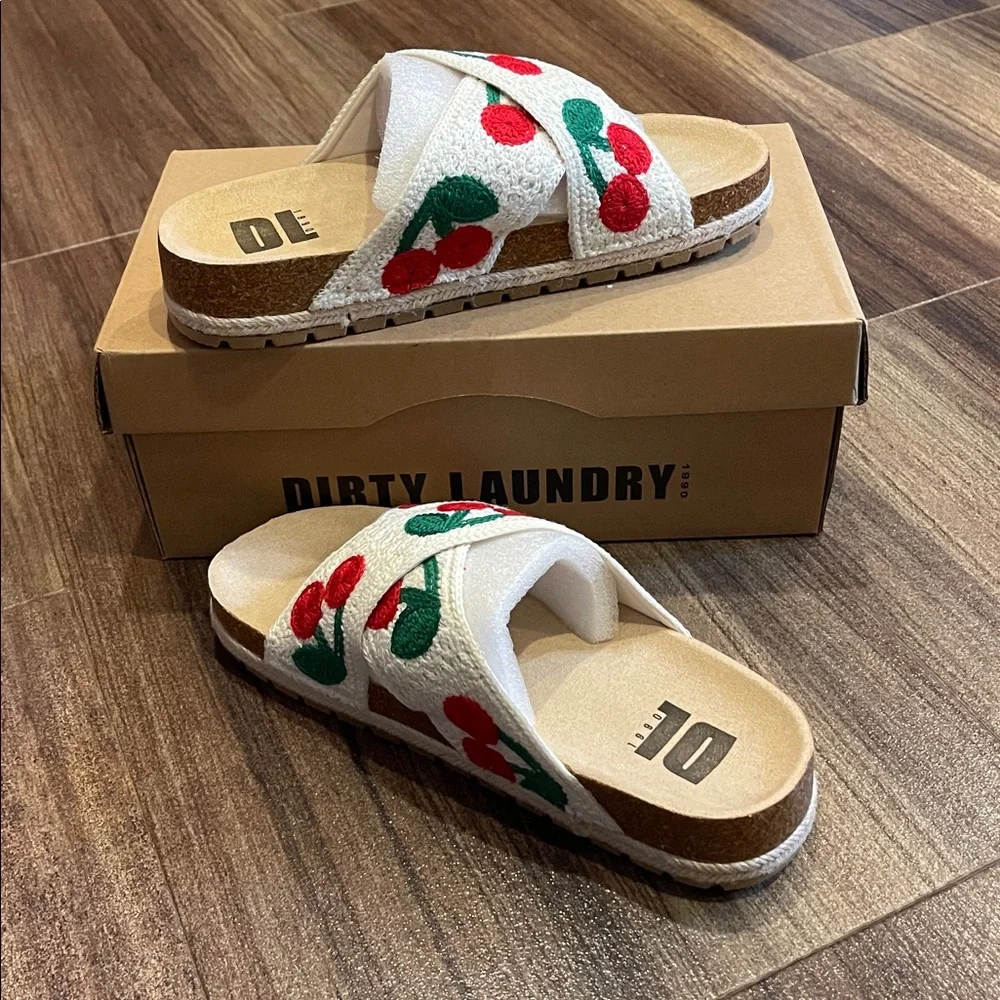 NWT Dirty Laundry Tacoma Sandal - Picture 2 of 2